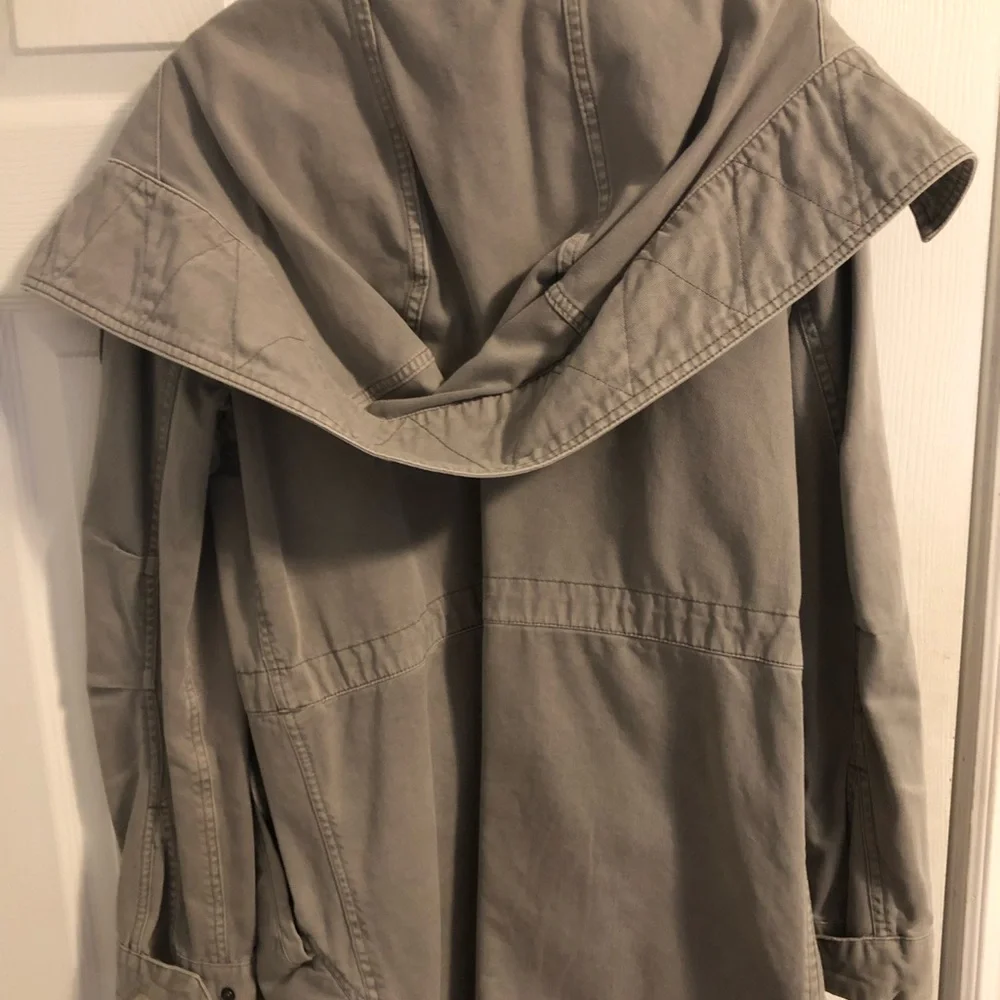 Roots Fall Jacket - Picture 2 of 4